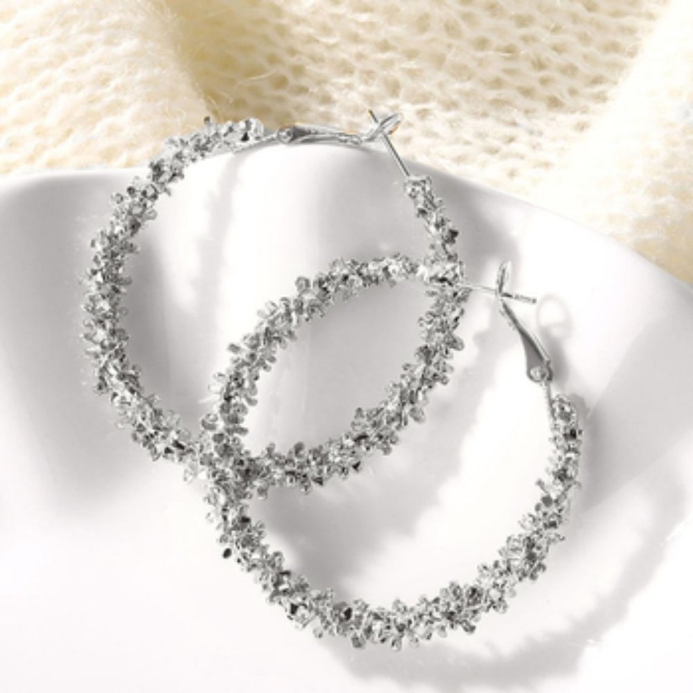 🔥 Circle Round Silver Gold Color Hoop Earrings for Women, HA4650